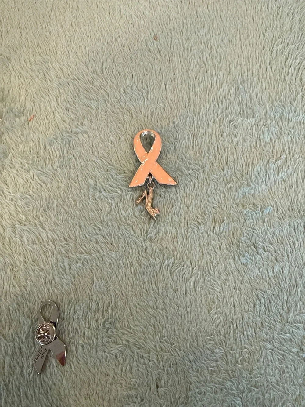 Payless 2005 Pink Ribbon High Heel Shoe Dangle Brooch Pin Breast Cancer